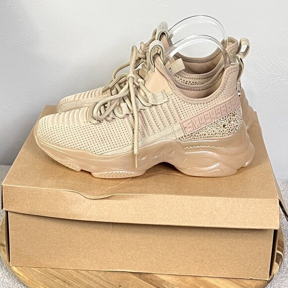 Steve Madden NYC Sneakers Women's  SZ 9.5 Beige Maxima Rhinestone Shoes - Picture 2 of 15
